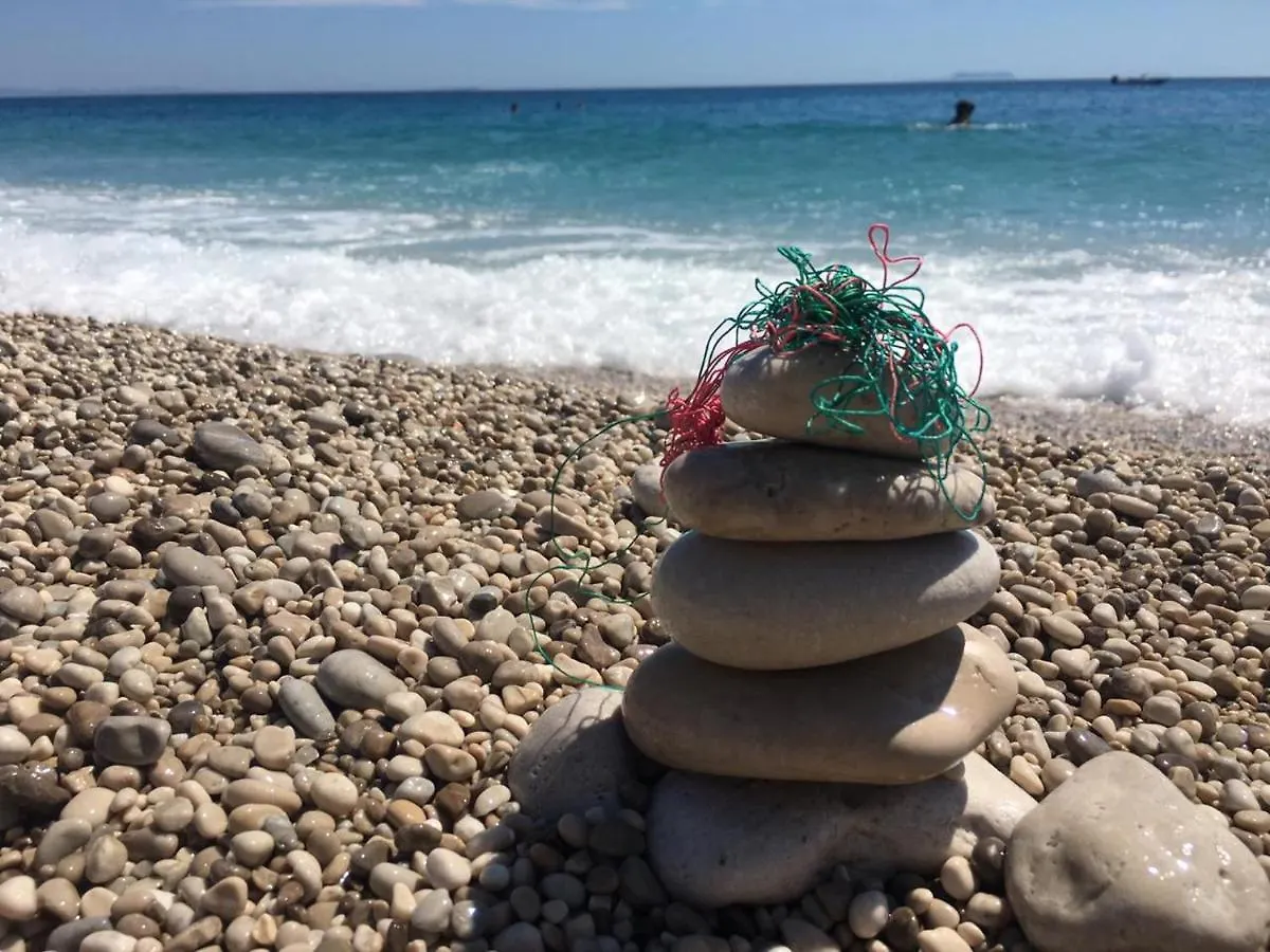 Hotel Orange Dhërmi 0*,  Αλβανία